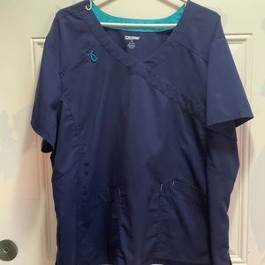 Plus size scrubs set